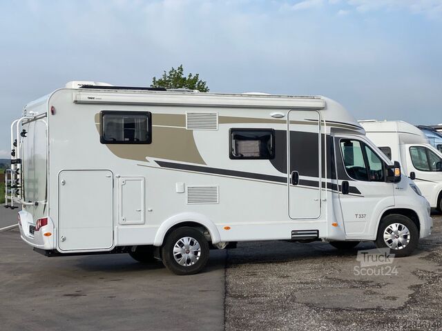 Autocaravana semi-integrada CARADO T 337, mit Klima, Solar,SAT,Längsbetten