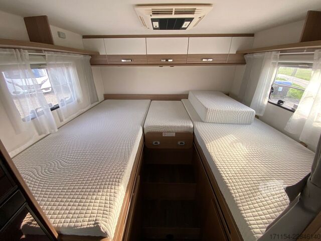 Autocaravana semi-integrada CARADO T 337, mit Klima, Solar,SAT,Längsbetten