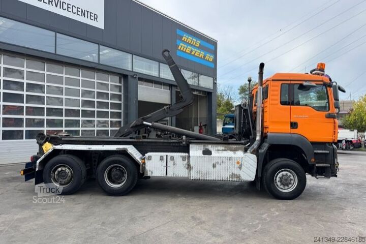 Abrollkipper MAN TGA 28.440 6x4-4 Hiab 21T