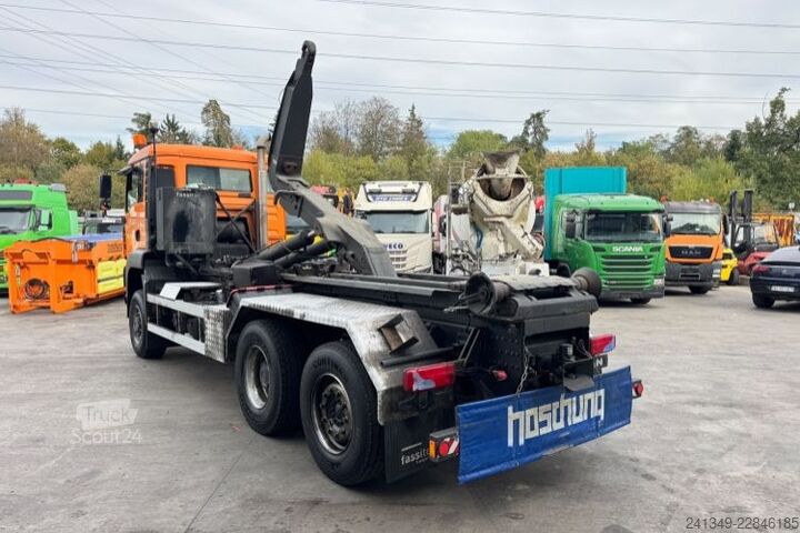 Abrollkipper MAN TGA 28.440 6x4-4 Hiab 21T