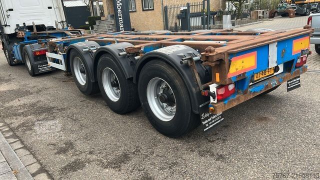 Полуремарке със сменяеми каросерии PACTON T3-010 3x Teleskopierbar