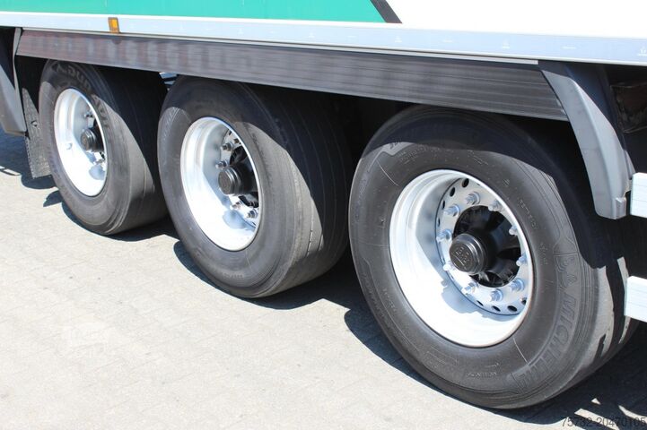 Semi-remorque Chereau Thermo King SLXi 200 Aluboden FRC 06 2026