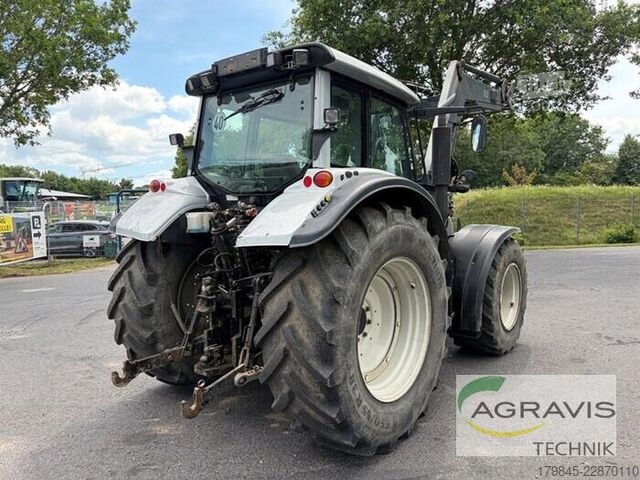 Trattore Valtra N 142 D