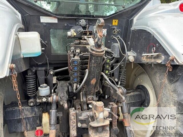 Trattore Valtra N 142 D