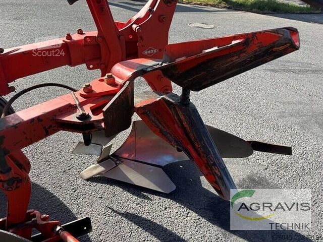 Ploeg Kuhn MULTIMASTER 110-4T