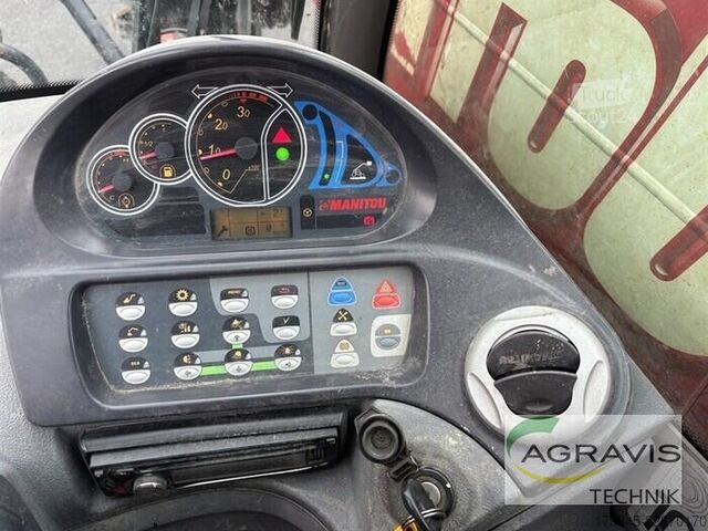 Teleskopski nakladalnik Manitou MLT 840