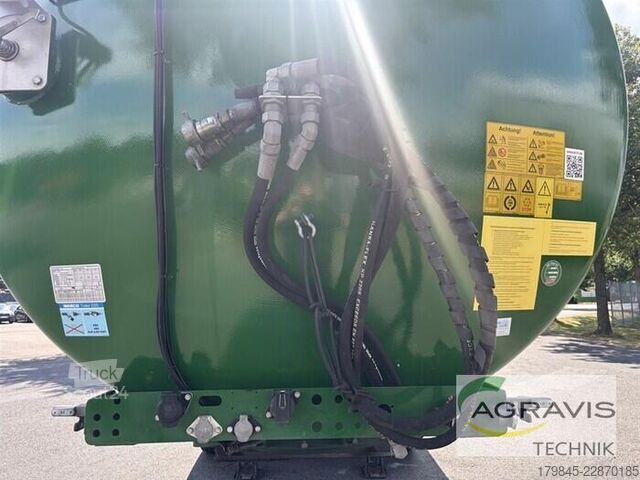 Gübre serpme makinesi Briri STREET MASTER 30