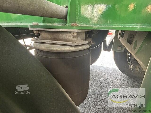 Gübre serpme makinesi Briri STREET MASTER 30