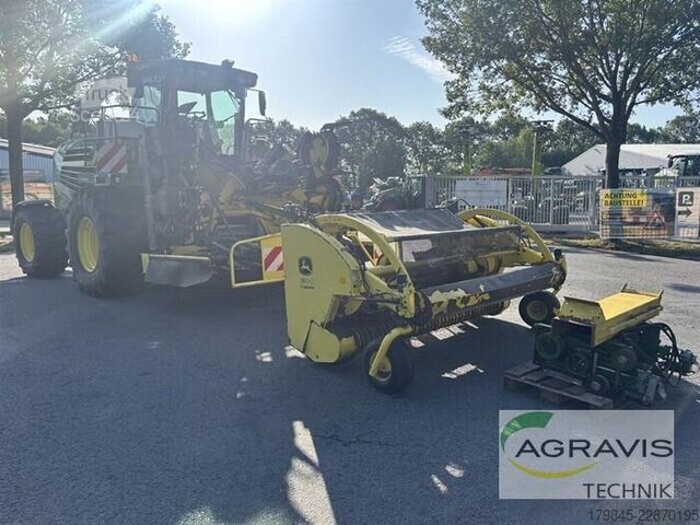 Silaj doğrama makinesi John Deere 7780 I Allrad + Kemper 375 Plus + Pickup 630