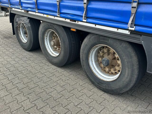 Schuifzeilen Krone Schuifzeil -Dak / BPW-Assen