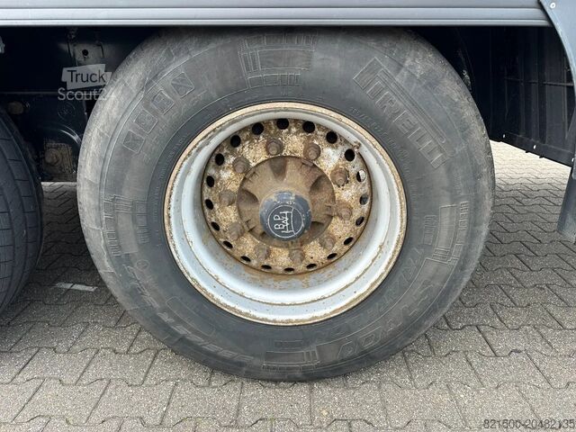 Schuifzeilen Krone Schuifzeil -Dak / BPW-Assen