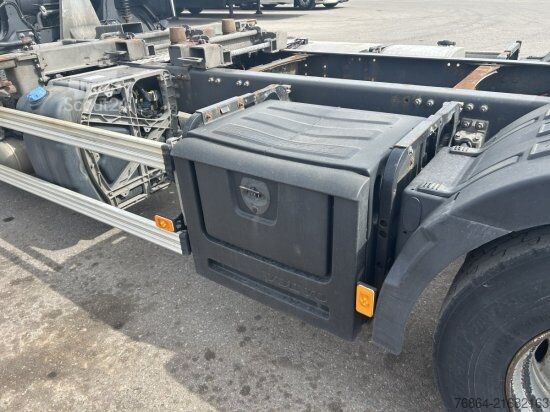 Kamion z zamenljivo nadgradnjo VOLVO FH 460 BDF 6X2, I-SHIFT, E6 MULTIWECHSLER