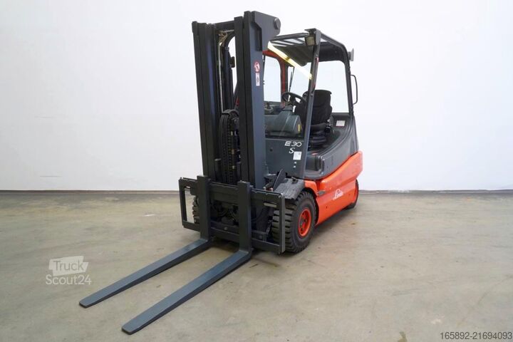 Gaffeltruck Linde E 30 336-02