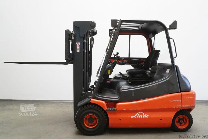 Gaffeltruck Linde E 30 336-02