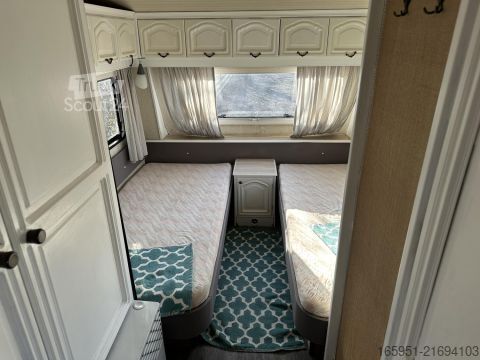 Lakókocsi Hobby Prestige 610 UL