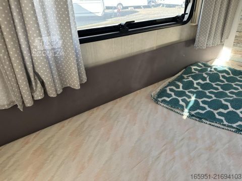 Lakókocsi Hobby Prestige 610 UL