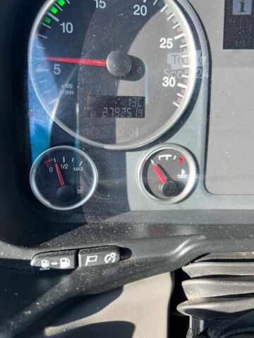 Tovornjak s kavljem za kontejnerje MAN MAN TGS 33.420 TRATTORE STRADALE