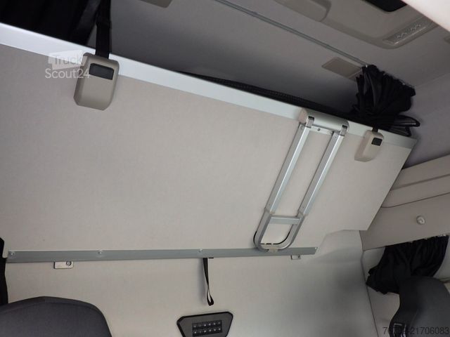 Стандартный седельный тягач IVECO AS 440 S 53 T/P S-Way/Ret./Hydr./2xTank/Standkli