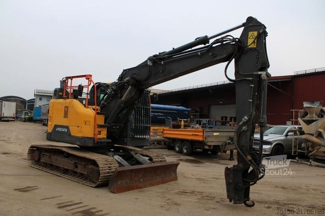 Excavadora de cadenas VOLVO ECR145EL - Compact - Nr.: 247