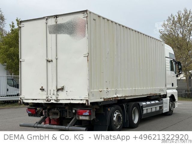 Camión con caja móvil MAN TGX26.460*XXL*Intarder*AHK*Lift*Navi*Kühlbox*TÜV