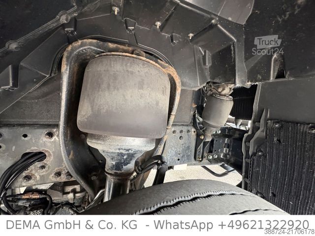 Camión con caja móvil MAN TGX26.460*XXL*Intarder*AHK*Lift*Navi*Kühlbox*TÜV