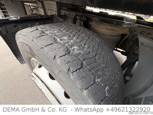 Camión con caja móvil MAN TGX26.460*XXL*Intarder*AHK*Lift*Navi*Kühlbox*TÜV