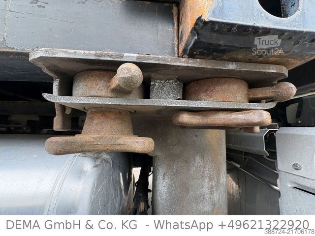 Camión con caja móvil MAN TGX26.460*XXL*Intarder*AHK*Lift*Navi*Kühlbox*TÜV