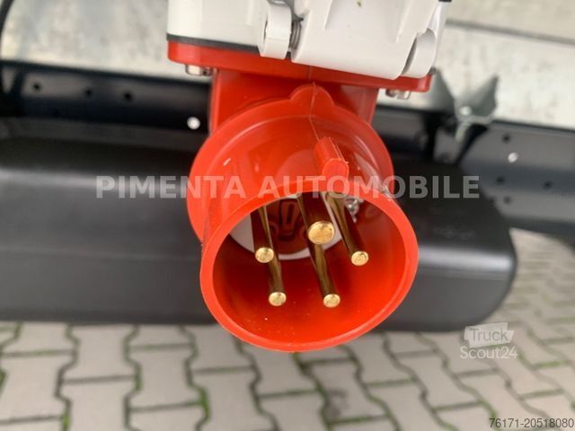 Furgoneta frigorífica IVECO Daily 50C18A8 TK AUT TRENNWAND BI-TEMP LED KLIM