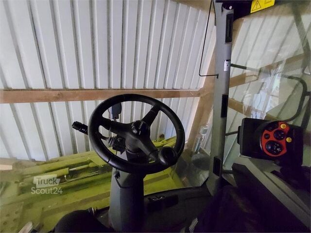 Combina de recoltat CLAAS Lexion 630 Montana