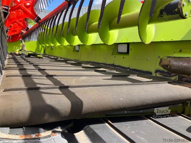 Combina de recoltat CLAAS Lexion 8700 TT + Convio Flex 1230