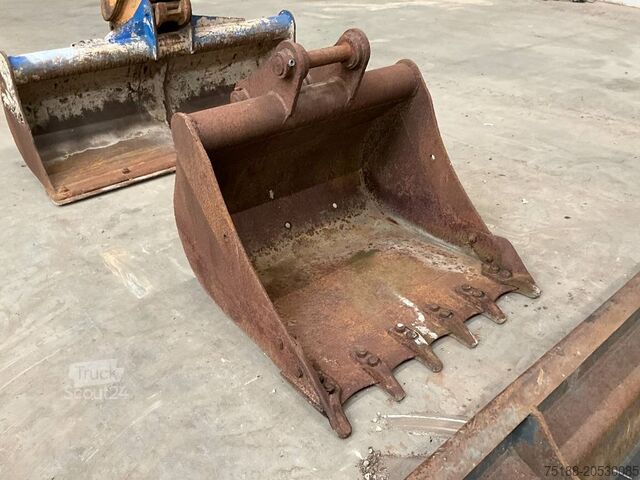 Excavadora Midi CASE CX 80 C