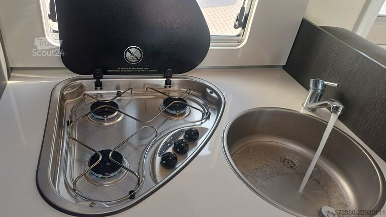 Half-integraal camper Roller Team Kronos 285TL | Ford Transit 2.0 TDCi 165 PS Automatik | 5 Sitzplätze
