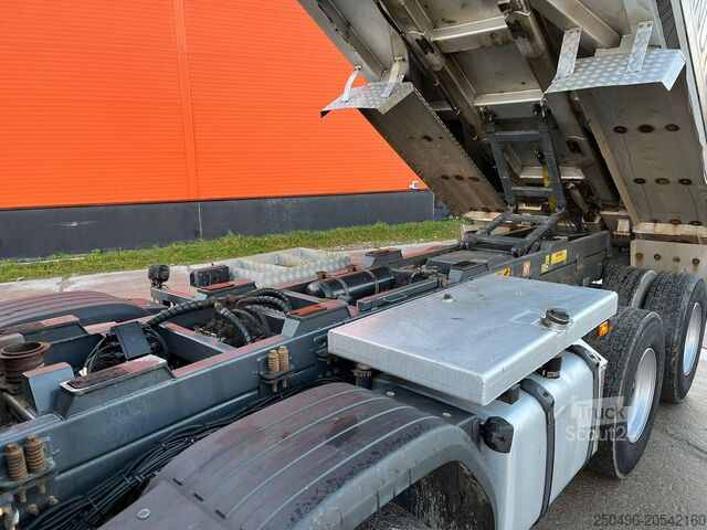 Kippisäiliö Scania R 500 8x4 RETARDER / BOX L=5580 mm