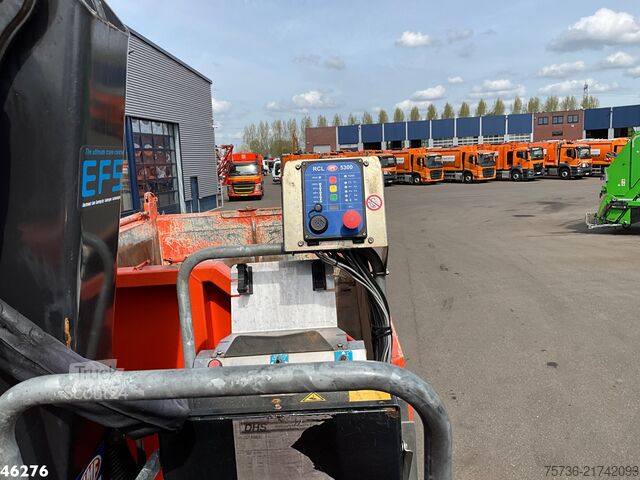 Tipper with crane Scania P 320 HMF 14 Tonmeter Z-kraan Just 173.443 km!