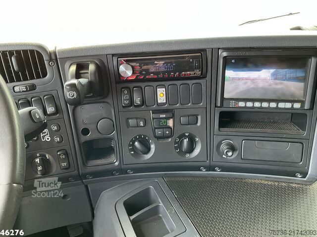 Tippbil med kran Scania P 320 HMF 14 Tonmeter Z-kraan Just 173.443 km!