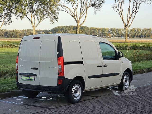 مرسيدس-بنز سيتان 109 CDI لونغ، مكيف هواء، يورو 6، عدد كيلومترات منخفض، مالك أول! MERCEDES-BENZ CITAN 109 CDI LONG Airco Euro6 Lage-Kilometerst...