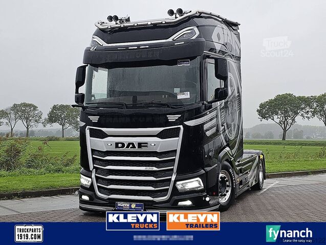 Standartinis-SZM DAF XG+ 530 Leder