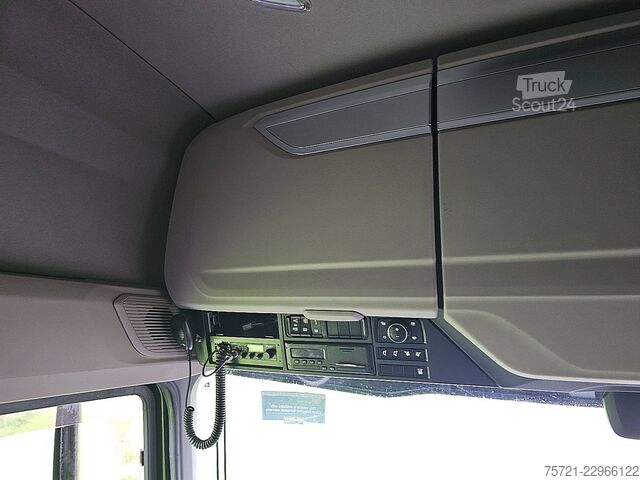 Standartinis-SZM DAF XG+ 530 Leder