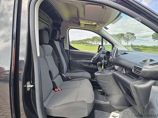 Lagaminas OPEL COMBO 1.5 L1 3-ZitsNavi Euro6!
