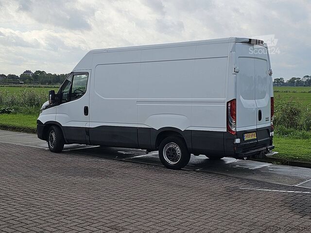 Magastetős kombi IVECO DAILY 35S16 L2H2 ac automaat EURO6