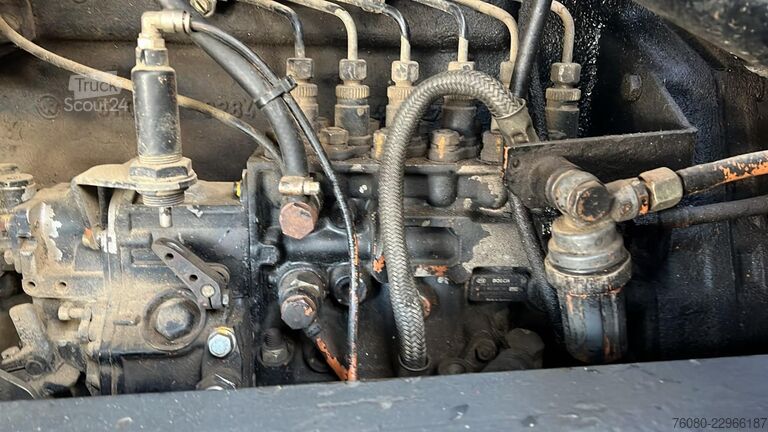 3 oldalú billenő MAN 25.372 (6 CYLINDER / MANUAL PUMP / POMPE MANUEL...