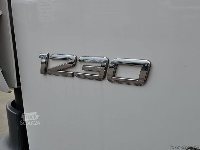 Bőrönd MERCEDES-BENZ ATEGO 1230 AIRCO WB 536 LIFT