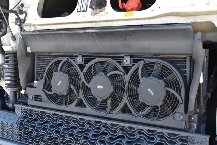 MTS standard Volvo FH 500 Globe XL 4x2 - ONLY 228 TKM - PARK. AIRC...