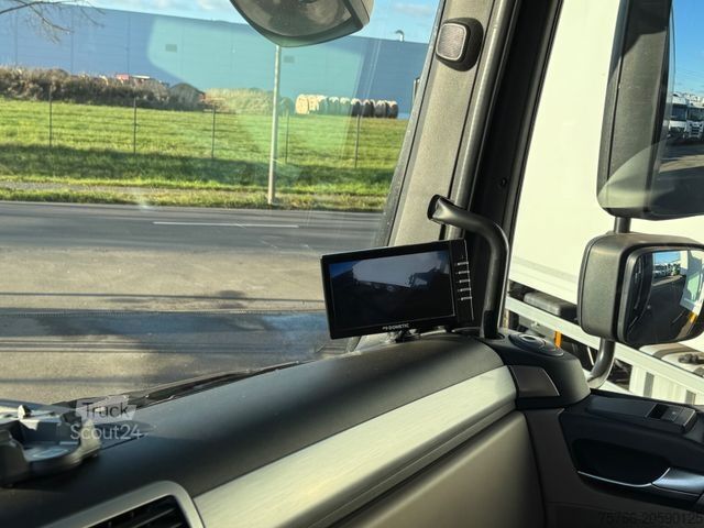 Camión de bebidas MAN TGM 26.320 L / LBW / 2xAHK / LENKACHSE / 18 PAL