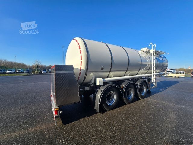 Remorque-citerne semi-remorque KÄSSBOHRER Tankwagen STC 28 Ad Blue