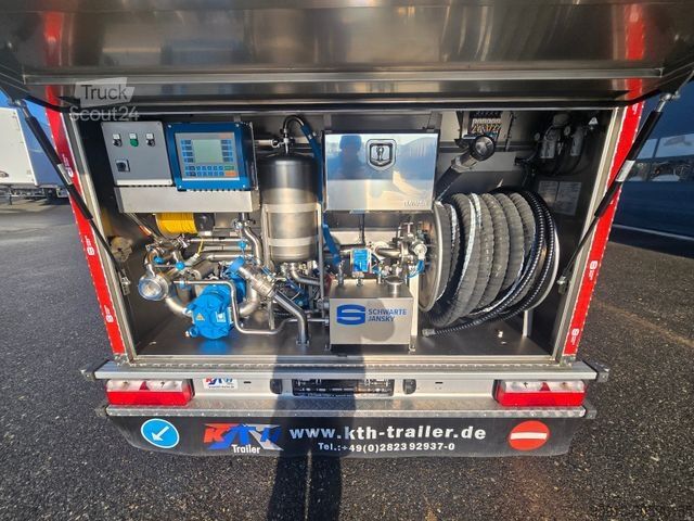 Remorque-citerne semi-remorque KÄSSBOHRER Tankwagen STC 28 Ad Blue