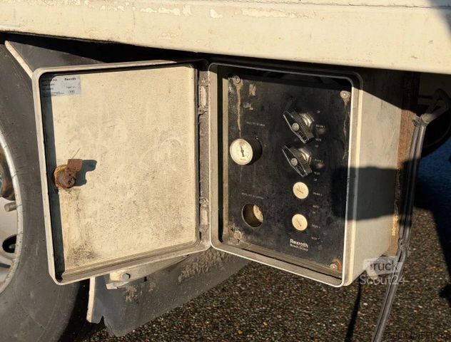 Remolque frigorífico Burg VAN BEURDEN ISOLATED BOX SIDE DOORS TRS COO