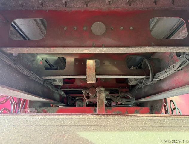 Kofferanhänger  TRIAS 812-190 THEO MULDER ISOLATED BOX DISC BRAK