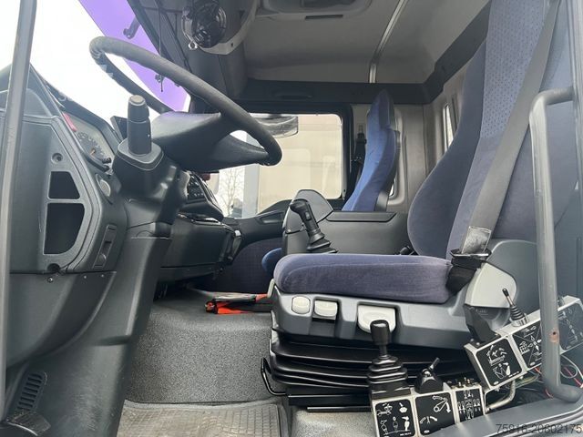 Abrollkipper MAN TGA 26.410, 6x4 Abrollkipper Meiller Blattfedern