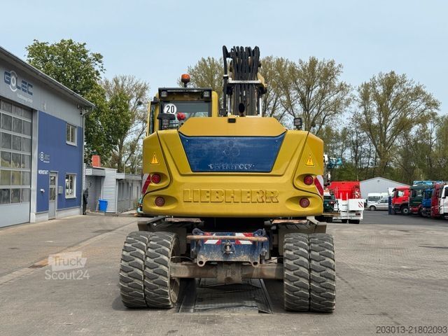 Pyöräalustainen kaivinkone LIEBHERR A918 Compact Litronic Mobilbagger 18 T *Schnellw